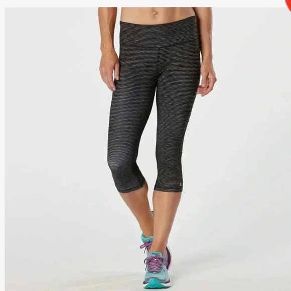 Road runner recharge compression Capri - Picture 2 of 9